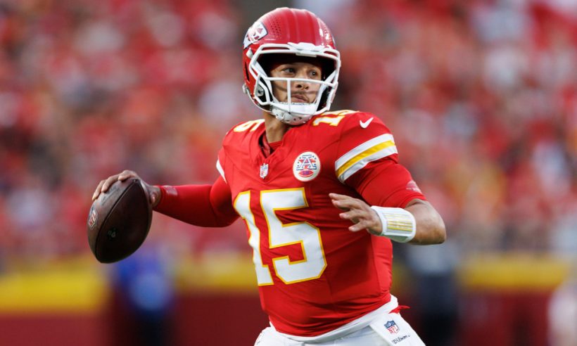 Kansas City Chiefs quarterback Patrick Mahomes (15) passes during a preseason game against the Chicago Bears on August 22, 2025, at Arrowhead Stadium in Kansas City, Missouri.
