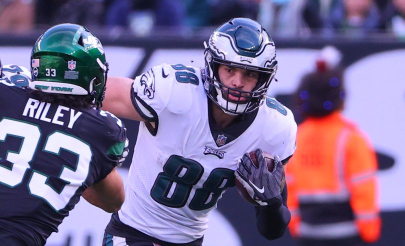 Ranking NFL Pick'Em Pool Picks for Week 16: Eagles, Chiefs Among Best  Straight-Up, ATS Plays