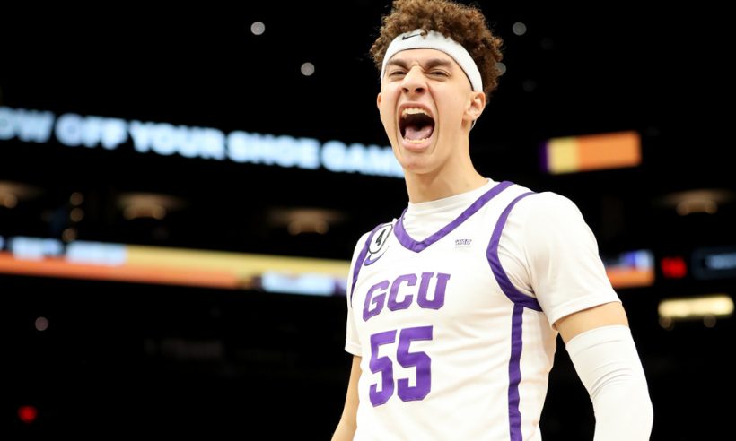 Grand Canyon University Antelopes forward Walter Ellis during the Jerry Colangelo Classic basketball game between the University of San Francisco Dons and the Grand Canon University Antelopes on December 18, 2021 at the Footprint Center in Phoenix, AZ.